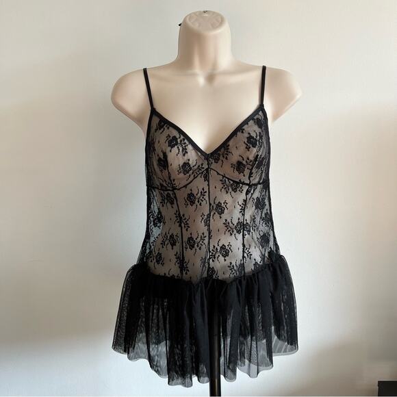 Victoria’s Secret Sheer Top Size S Black Floral Lace V Neck - Picture 9 of 9